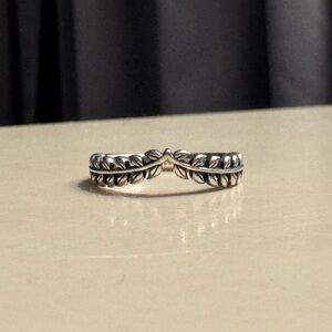 Pandora Silver Twisted Leaf Ring